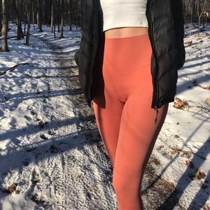 Sold Vitae apparel leggings